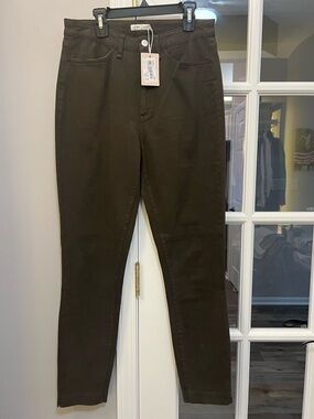 Peter Millar chocolate brown pants size 6 NWT